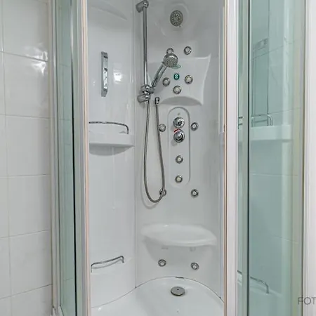 #10Oca6 - Apartamento En Vista Alegre Madrid Buitenkant foto